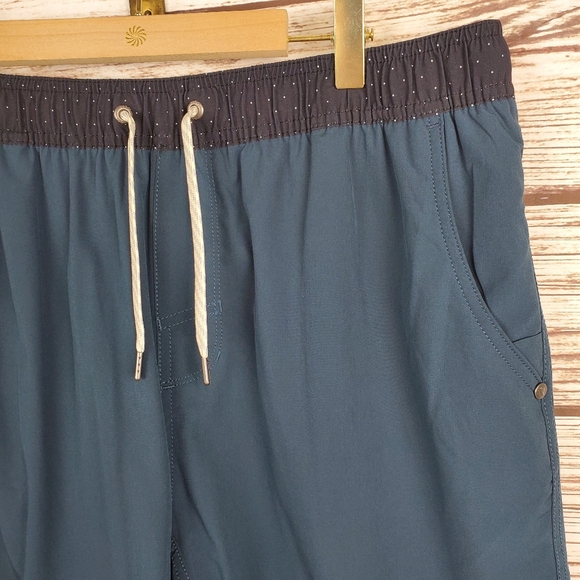 Vuori Mens XL Indigo 7" Lined Core Athletic Shorts                           #79 - Picture 6 of 12